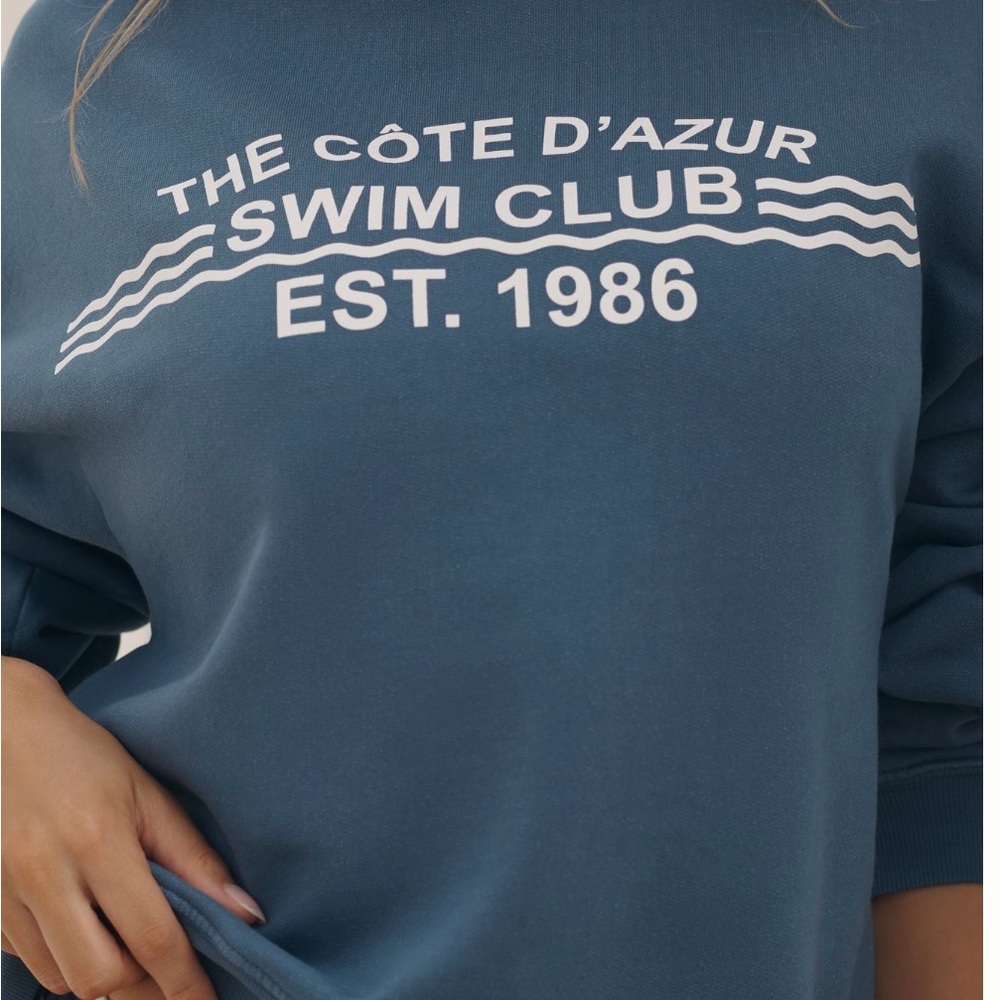 BACK WHEN SWIM CLUB GRAPHIC HOODIE NWT